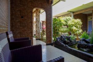 RedDoorz near Stasiun Kebumen