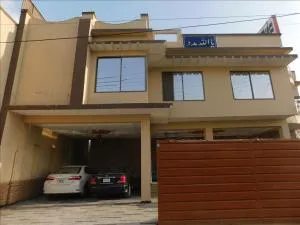 Usmania Guest House - Абботтабад