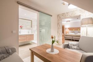 Eifel Hotel Schneider am Maar GmbH