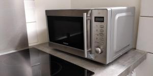 Maisons de vacances Modern 1 bedroom apartment near the metro. : photos des chambres