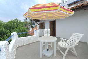 Villa CAMELIA