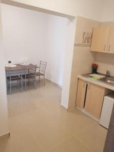 Georgiana Apartments