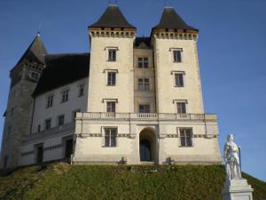 Hotels Hotel De Gramont : photos des chambres