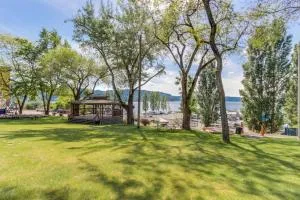 Downtown Harrison Lakefront Getaway - Saint Maries