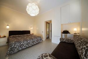 Triple Room with Balcony room in Hotel Cristallo Brescia
