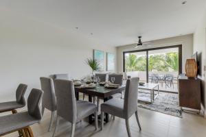 Condo Jade E 304 Condo