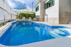 Villa Holiday home Zvecanje - Čisla