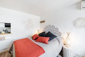 Appartements Studio centre ville avec parking : photos des chambres