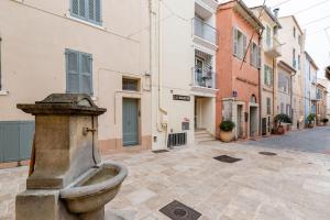 Appartements Studio centre ville avec parking : photos des chambres