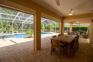 Three-Bedroom House room in Villa Eagle Home
