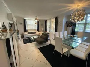 The Nautical! Amazing 3Bed 2Bath Apartment at Aventura Yacht Club - Adventura