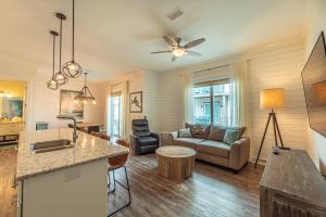 Two-Bedroom Townhouse room in Cottage At the Helm