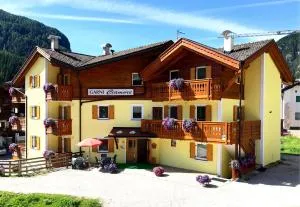 Garni Ciamorc - 阿尔巴迪卡纳泽伊