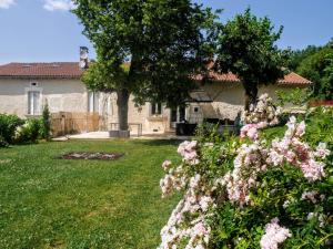 Chez  hygge en périgord  - villa   Maeltri   et gîte   Intimité   avec piscine et SPA