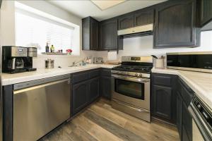 Village Bay 1 - V006