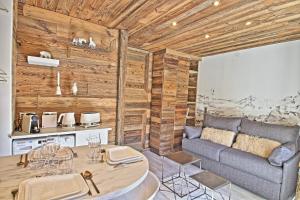 Résidence rond point des pistes accès direct funiculaire exposé sud