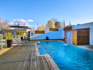 Myrtleford Myrtleford Motel on Alpine 4-Star Hotel lobby