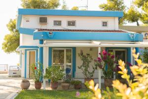 Sani Beach Gallery Villa, your next family vacation!