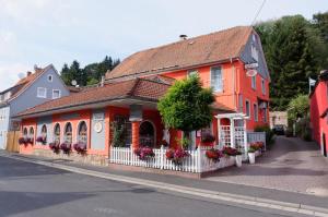 Pension Burger - Bed & Breakfast