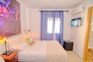 Low cost rooms Malaga Mota