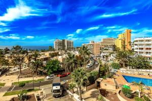 Studio Apartment with Sea View room in Great View Las Americas