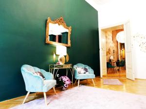 Wonder Deer Lux Apartment at the Parliament self check-in