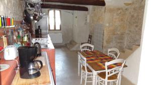 Maisons de vacances Appartement avec patio,2 chambres,Patangarles : photos des chambres