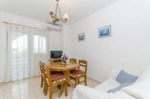 Apartments Zoric