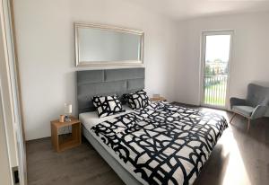 Greenbay Golf Apartments