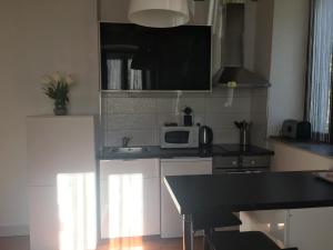 Appartements A cote de Geneve 2 : photos des chambres