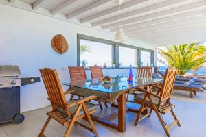 Villa Luna Mar - Magnificent Sea Views - Private Pool - Hot Tub