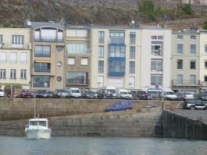 Rare à Granville! Appartement avec terrasse! Vue mer!