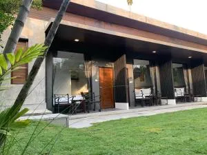 The CHESS Samui - 查汶