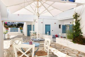 Fivos Apartments Paros Greece