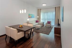 One-Bedroom Apartment with Kitchen room in Hyatt Place Dubai Jumeirah Residences