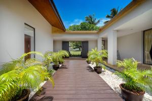 5 Bedroom Sea View Villa Bubbles SDV376 By Samui Dream Villas