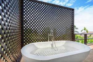 5 Bedroom Sea View Villa Bubbles SDV376 By Samui Dream Villas