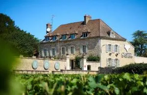Castel de Très Girard - Hotel & Restaurant - Teritoria - 热夫雷尚贝尔坦