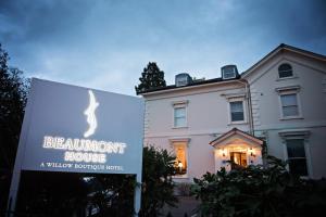 Viesu māja Beaumont House Čeltenhama Lielbritānija