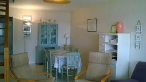 REF 093 Appartement T4 pour six personnes piscine lété Port Crouesty et plage