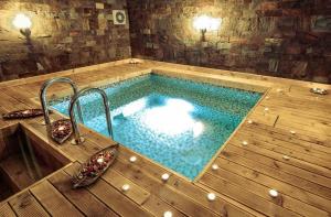 Вила Флора Паталеница