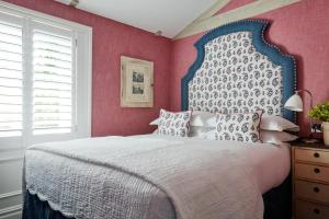 Queen Room room in Number Sixteen, Firmdale Hotels