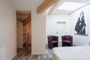 Appartements Grand duplex au calme en centre-ville : photos des chambres