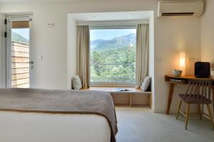 Hotels Boutique Hotel Artemisia : Suite Junior avec Terrasse