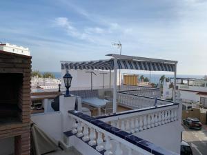 CASA TORRECILLA LINDA Adosado 2 Dormitorios a 50 metros de la Playa Torrecilla Nerja