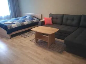 Piramida Apartments - Urmizo