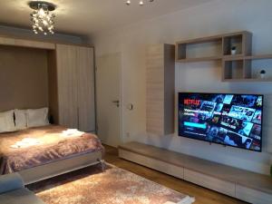 Flori de Iulie Apartamente