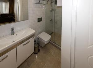 BGuest Hotel & Residence