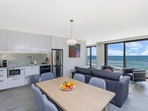 Aqua Mist Penthouse - Koroit