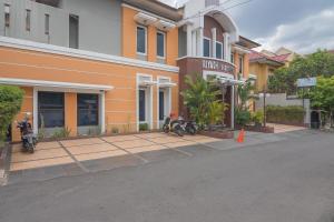 RedDoorz Plus Syariah at Banjarbaru 2